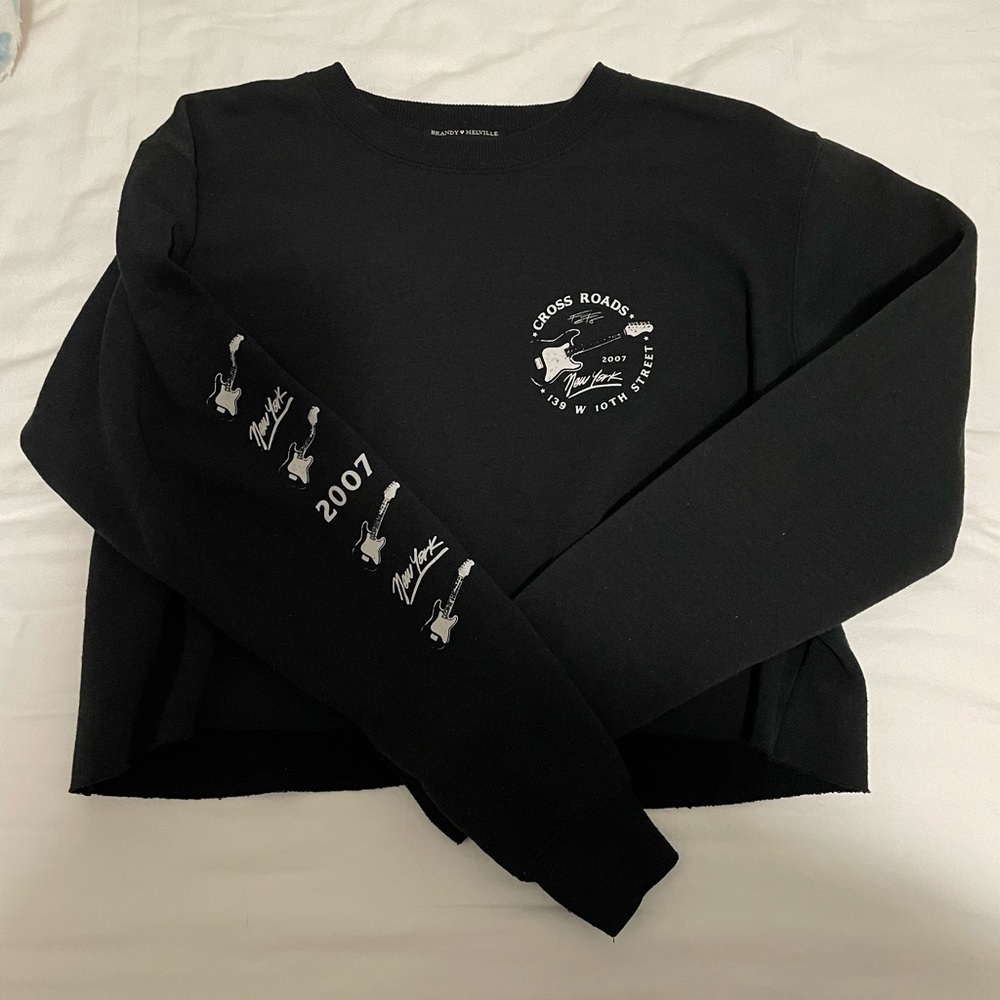 Brandy Melville cropped sweatshirt